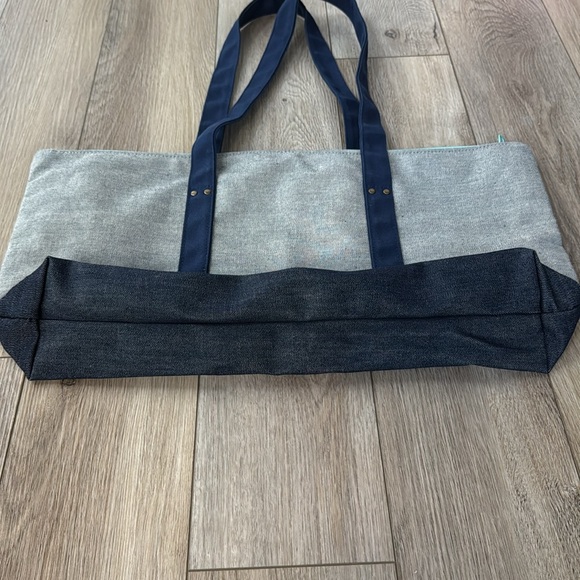 Tote bag with printed liner - Picture 3 of 5